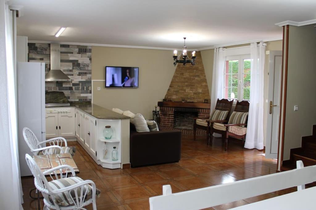 Casa En Castanedo: Casa El Solaron Villa Kültér fotó
