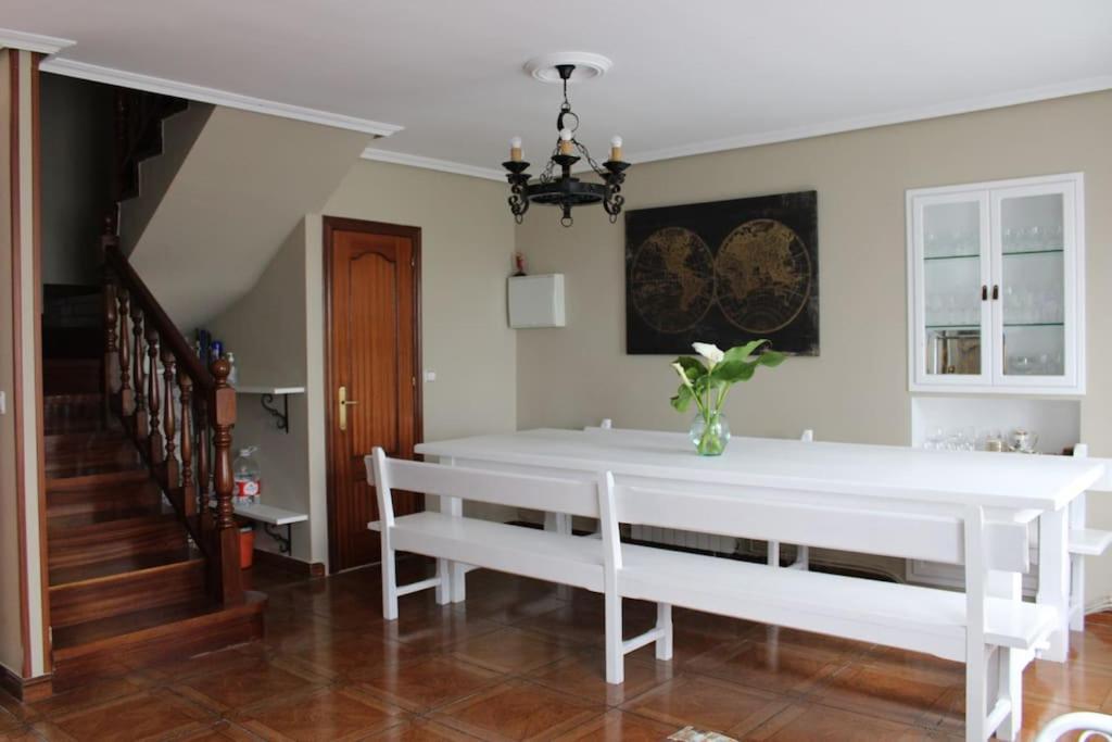 Casa En Castanedo: Casa El Solaron Villa Kültér fotó